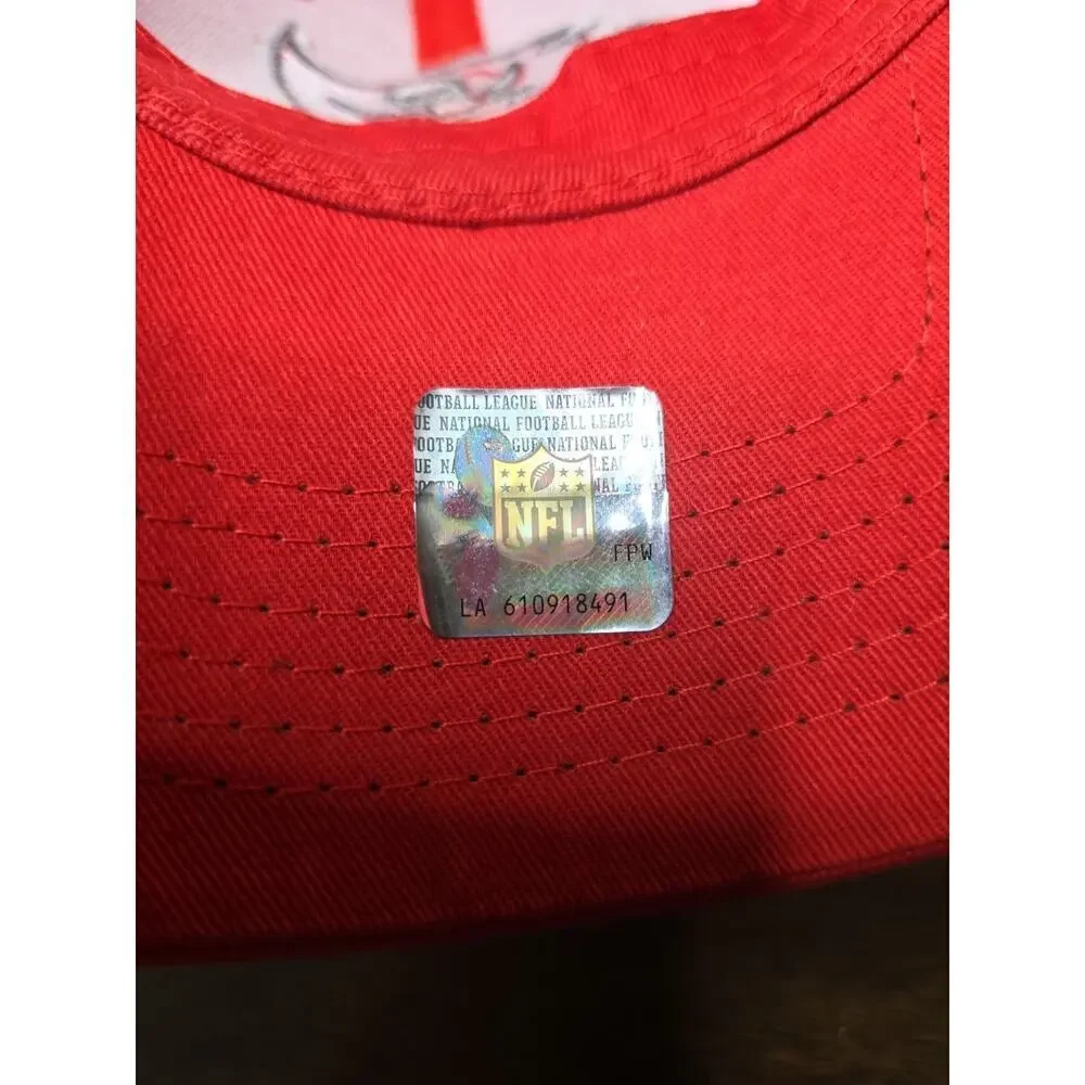 Tampa Bay Buccaneers Hat Cap Strap Back NFL Team One Size Adjustable‎